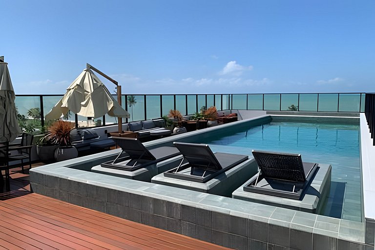 Acomodação a 200m da praia