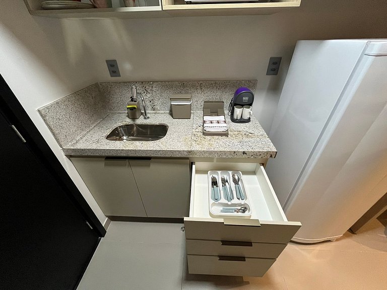 Apartamento novo com vista para o mar. BH-305
