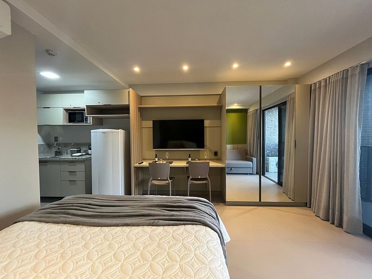 Apartamento novo com vista para o mar. BH-305