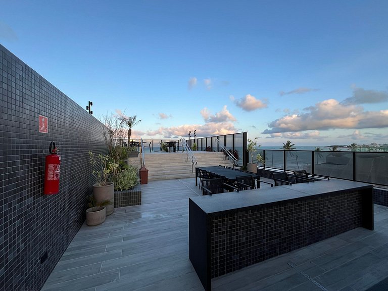 Apartamento novo com vista para o mar. BH-305