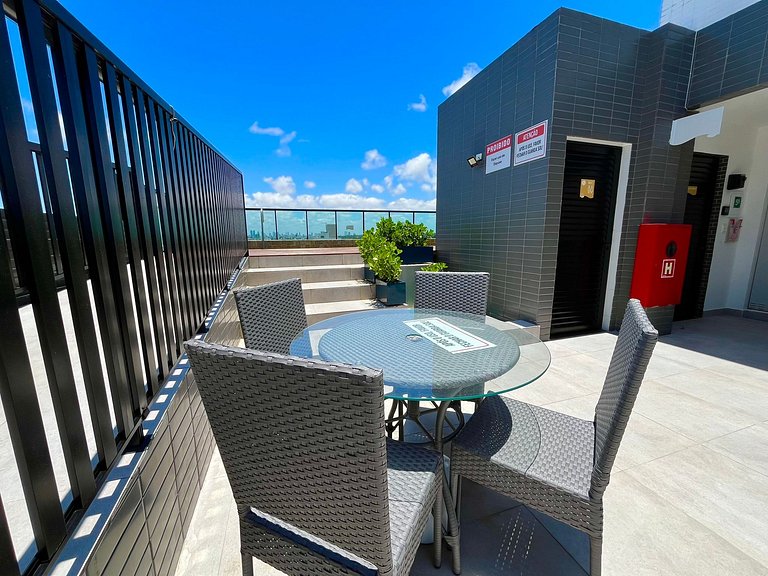 Apartamento espaçoso na praia de Intermares. LBH 102.
