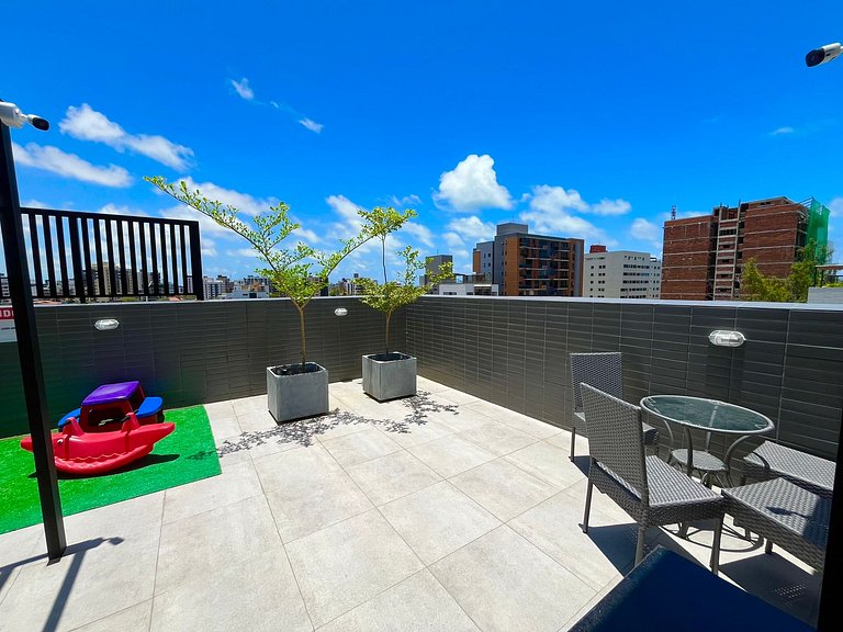 Apartamento espaçoso na praia de Intermares. LBH 102.