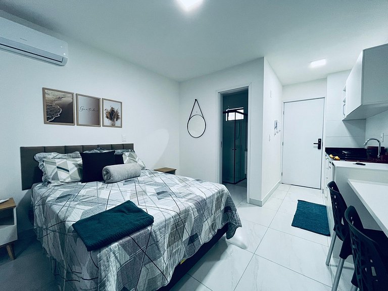 Flat confortável na praia de Intermares. LBH 404