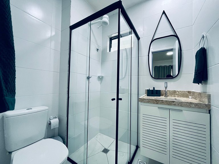 Flat confortável na praia de Intermares. LBH 404