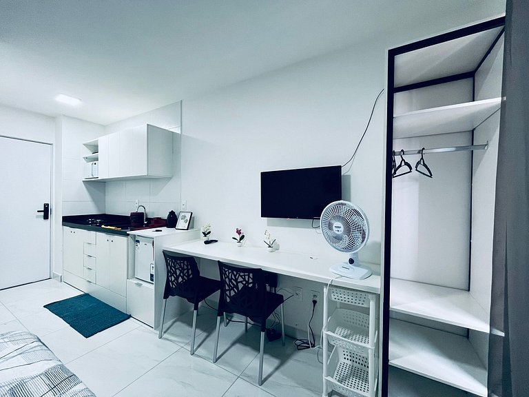 Flat confortável na praia de Intermares. LBH 404