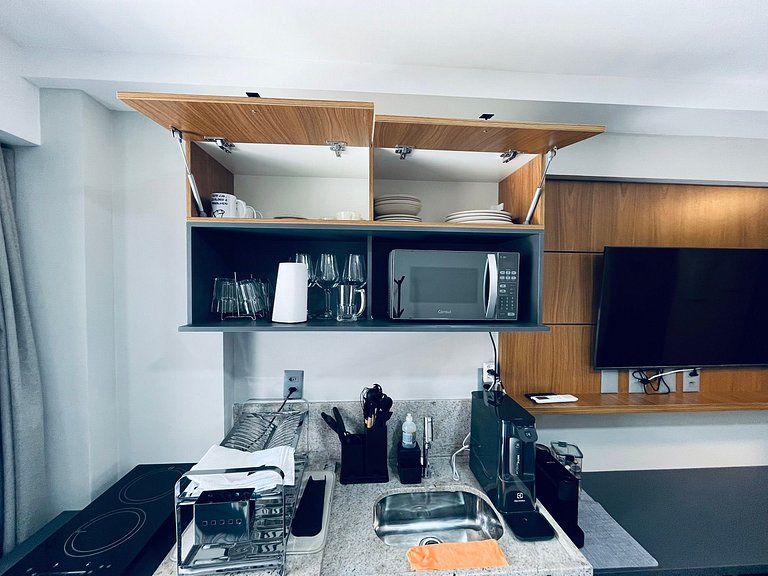 Apartamento completo e confortável. BH 121