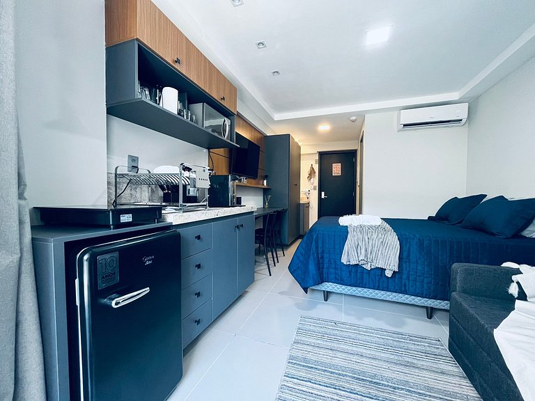 Apartamento completo e confortável. BH 121