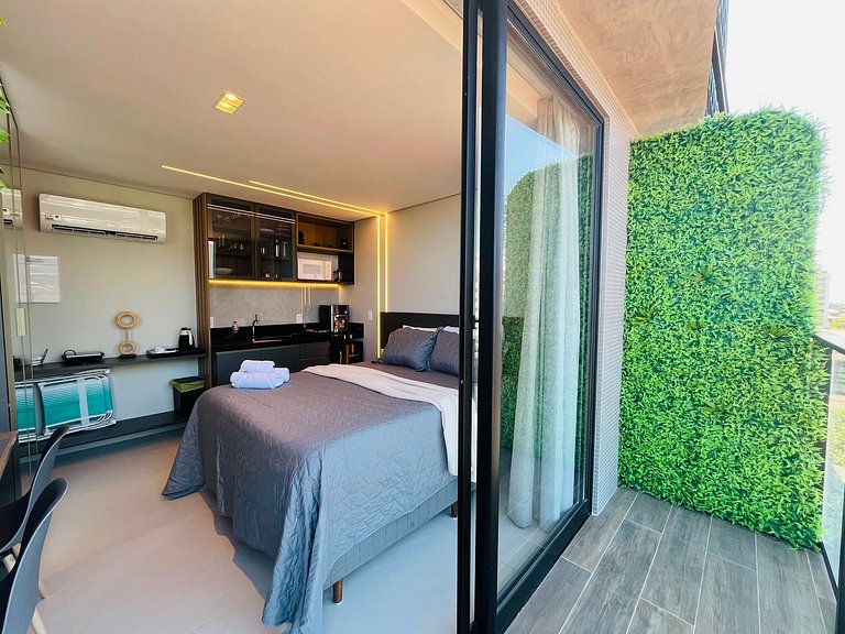 Apartamento aconchegante com vista para o mar. BZ 502