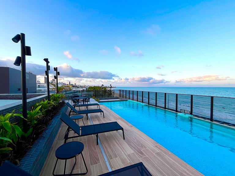 Apartamento com varanda disponível. BH 325.