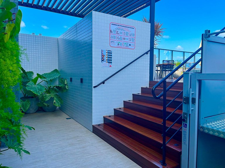 Apartamento espaçoso e confortável no Bessa. GBS517