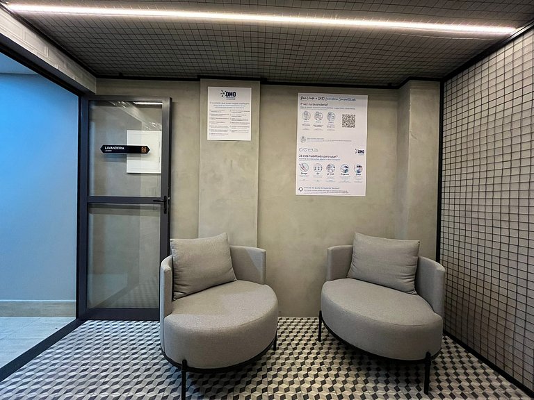 Apartamento espaçoso e confortável no Bessa. GBS517