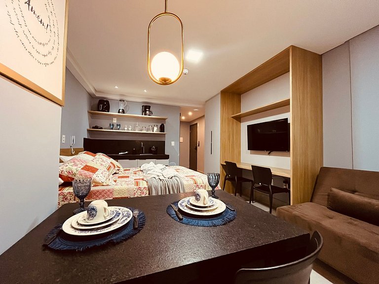 Apartamento espaçoso e confortável no Bessa. GBS517