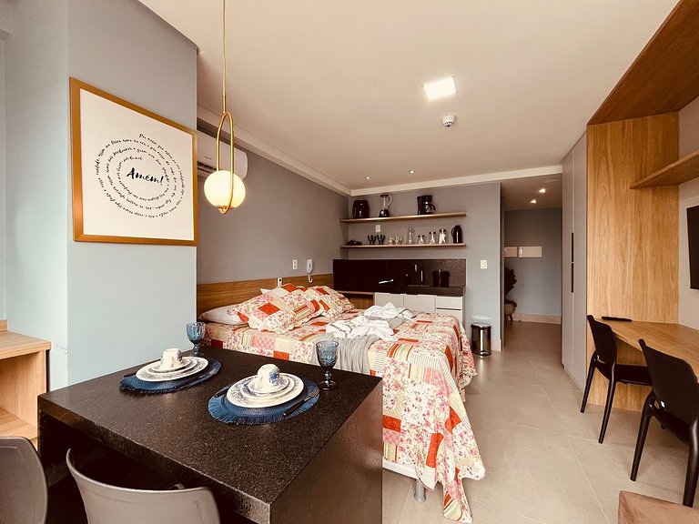 Apartamento espaçoso e confortável no Bessa. GBS517