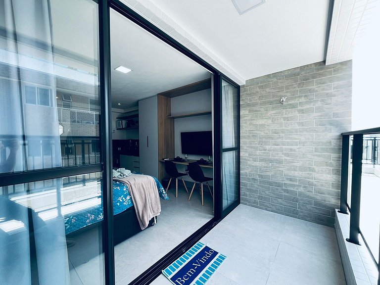 Apartamento com varanda no Bessa. GBS 503.