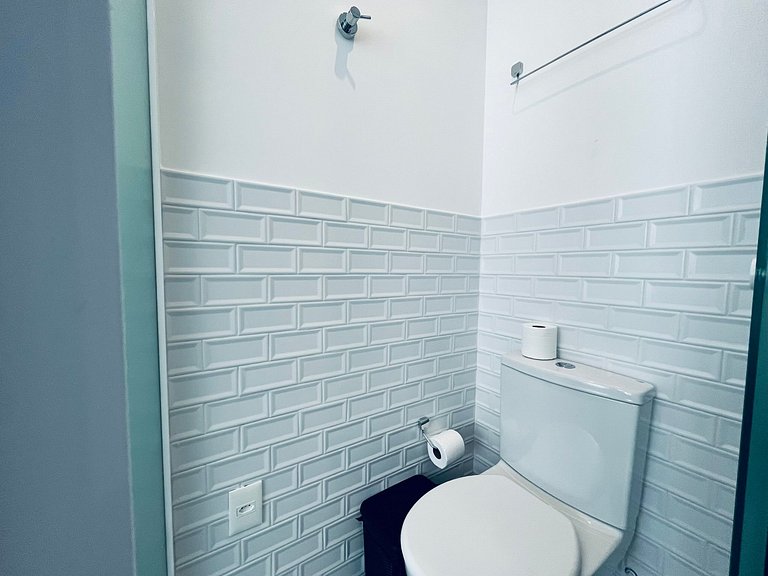 Apartamento com varanda no Bessa. GBS 503.